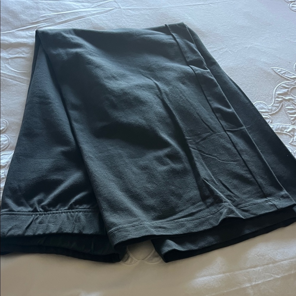 Old Navy Wide Leg Yoga Pants Charcoal Medium - Picture 3 of 3